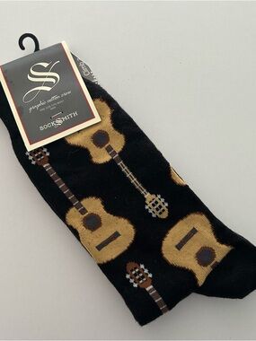 NEW Socksmith Men's Black Guitar Pattern Crew Socks